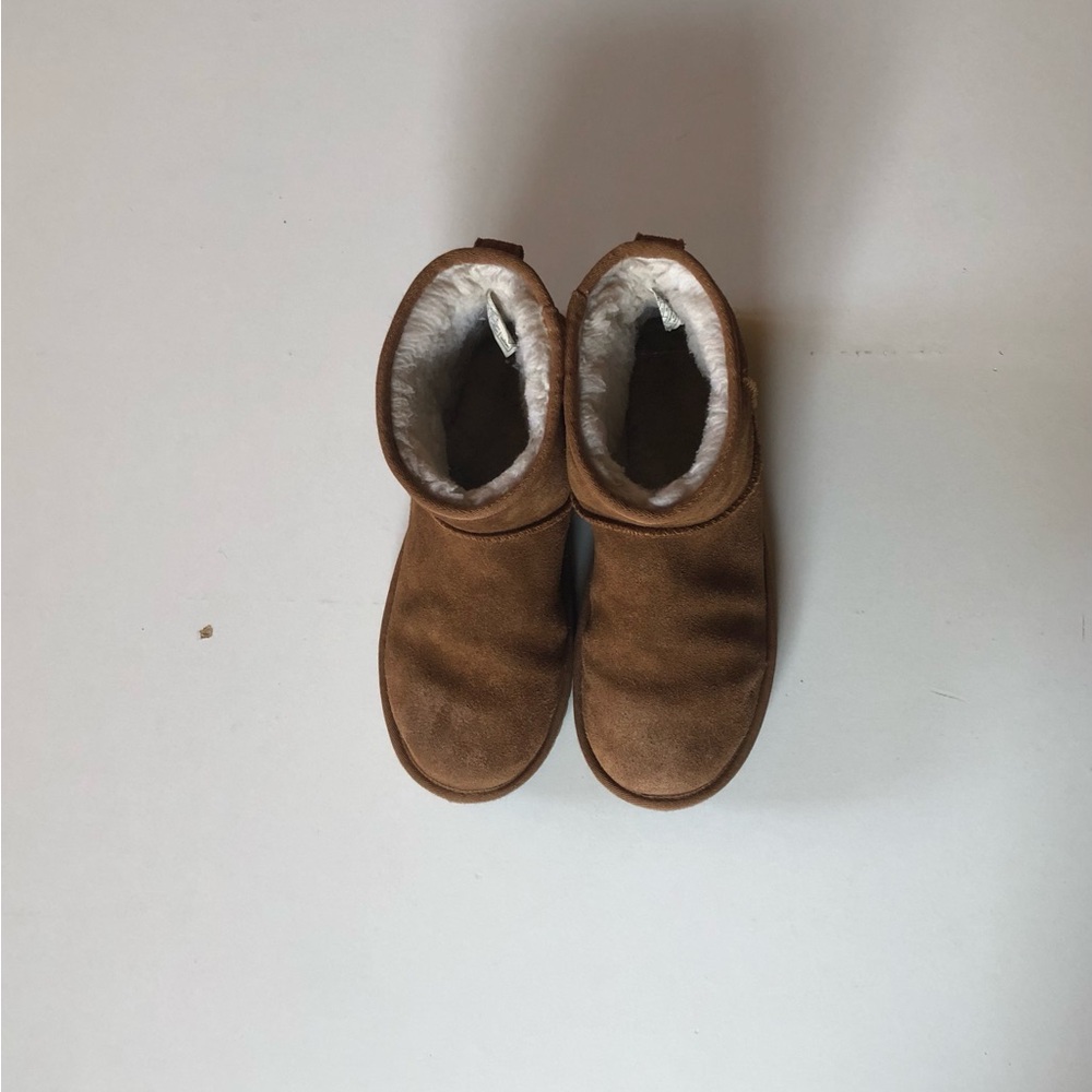 Kookaburra boots by Ugg